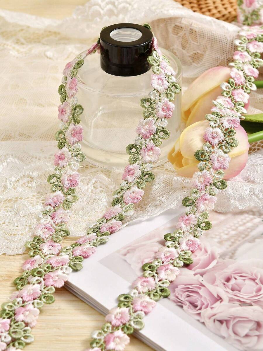 1 Yard Floral Pattern Lace Ribbon Trim For Sewing, Gift Package Wrapping,DIY Crafts And Bridal Wedding Decorations - Multicolor - View 1