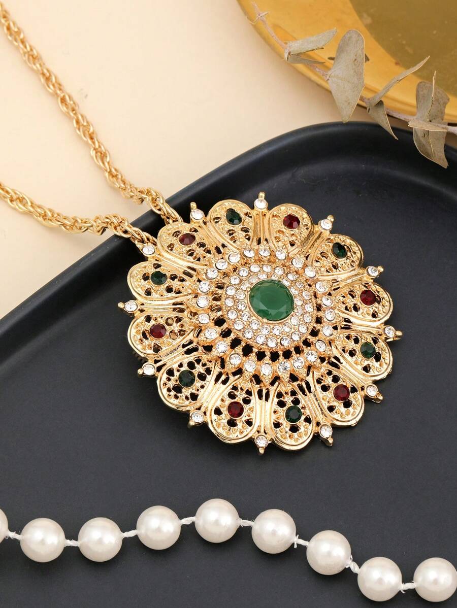 1 件鏤空花朵圖案復古風格吊墜項鍊適合婚禮、節日聚會 - 白色 - 查看 1