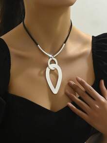 1pc Minimalist Fashionable Fall/winter All-match Necklace - Silver - View 1