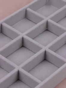 1入灰色絨面珠寶托盤,附有12個格子,附有灰色小珠寶盒,用於戒指,耳環,手鍊,項鍊的珠寶展示收納盒 - 灰色 - 查看 8