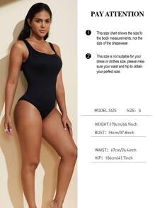 1件女士無縫修身背心連體褲，控制腹部
