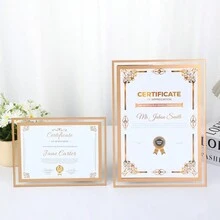 1入組8*10in/ A4in/ A5in水晶玻璃相框附銀/金框,玻璃透明度高,簡單且輕便,可垂直/水平擺放,適用於各種證書、獎項、家庭/婚禮/生活照片,是與親朋好友分享的理想禮物。本產品不提供任何繪圖紙。 - 金色 - 查看 7