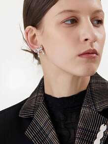 1 对简约优雅蝴蝶结吊坠耳环，适合女士，欧美风格情人节、妈妈、母亲、母亲节、礼物