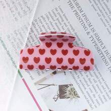 1 Pc Woman Mutible Red Heart Print Cute Hair Claws Clips,Pink Accessories Valentine's Day Valentines Hair Jaw Clip Hair Clamps Hair Clutch Hair Catcher Clip