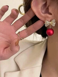 1對時尚蝴蝶結和圓珠和鑽石裝飾的女士耳釘,聖誕節耳環 - 紅色 - 查看 2