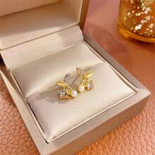 1對精美櫻桃形微鋪鑽耳釘,閃亮且極簡主義的設計風格,時尚影響力極高的耳環 - 金黃色 - 查看 2