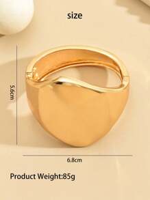 1pc Women's Fashionable Wide Geometric Rhinestone Decor Diamond-Shaped Zinc Alloy Bracelet With Street Style, Personalized, Exaggeration, High-End Sense, Minimalist Geometric, Vintage Luxury, Fashionable, Generous, High-End, Elegant, Suitable For Daily Commuting, Friends' Gatherings, Romantic Holidays, Friends' Dates, Street Snap, Catwalk, Business Gatherings, Chic, Gorgeous, Cute, Couple Style, Date, Metal Bracelet - Gold - View 16