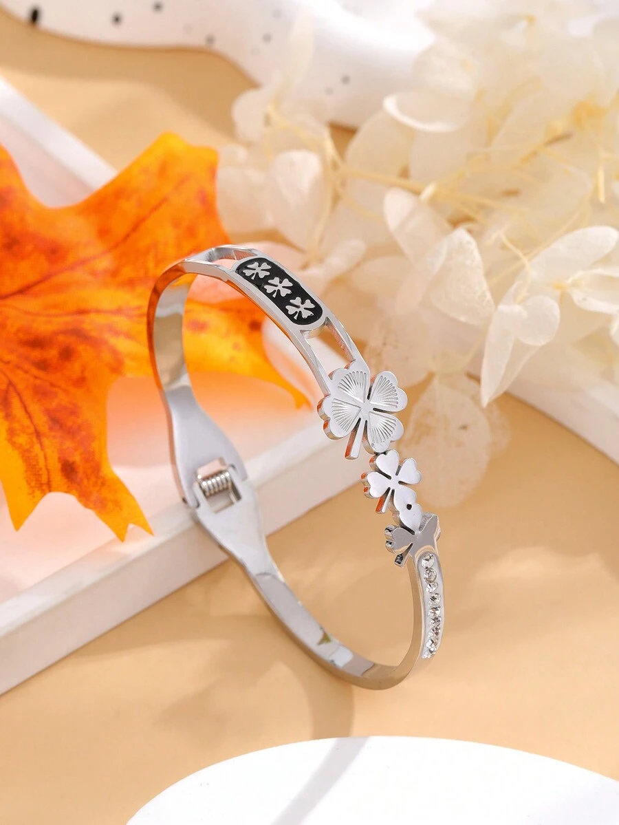 1入聖誕情人節家庭禮物跨境垂墜形黑花&白泥&腐蝕圖案鑲嵌水鑽裝飾彈性銀手鍊 - 銀色 - 查看 1