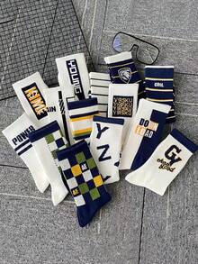 3雙組隨機潮流字母和條紋圖案歐美風格運動籃球中筒襪 - 彩色 - 查看 1
