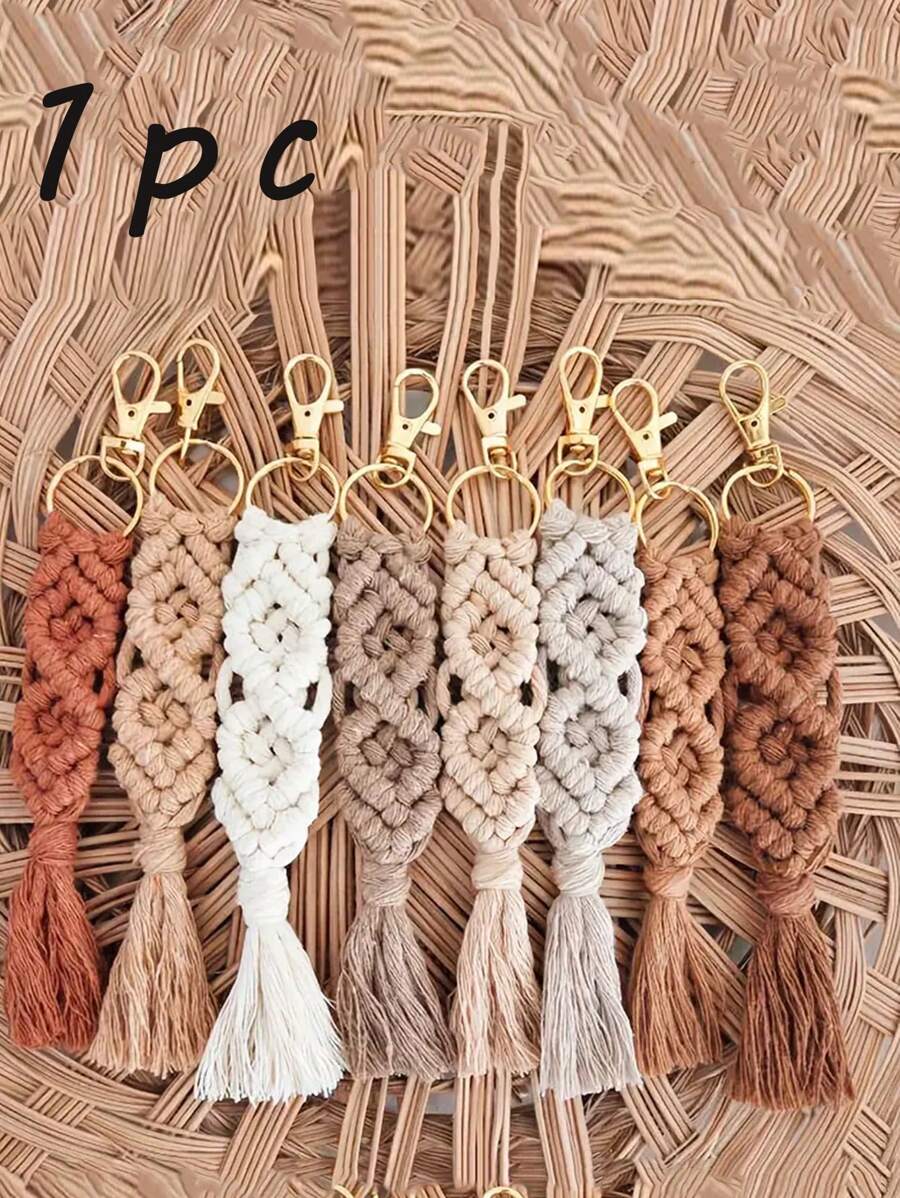 1pc Hand-Woven Tassel Keychain Pendant Creative Keychain, Backpack Pendant, Bag Charms, Birthday Gifts, DIY Accessories Party Favors, Decorations,Birthday Gift For Friends And Family(Light Grey),Home Decor ,Room Decor,Wall Decor Graduation