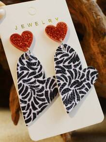 1pair Valentine'S Day Asymmetric Gridded Heart Design Leather Double-Sided Printed Soft Earrings, Leopard & Minimalist Black-White Style For Women - acrylic earrings - View 3