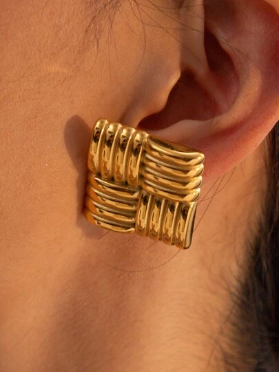 Uworld 1pair High-End Fashion Personalized Earrings, 18k Gold Plated Stainless Steel Square Textured Ear Studs Elegance Accessories