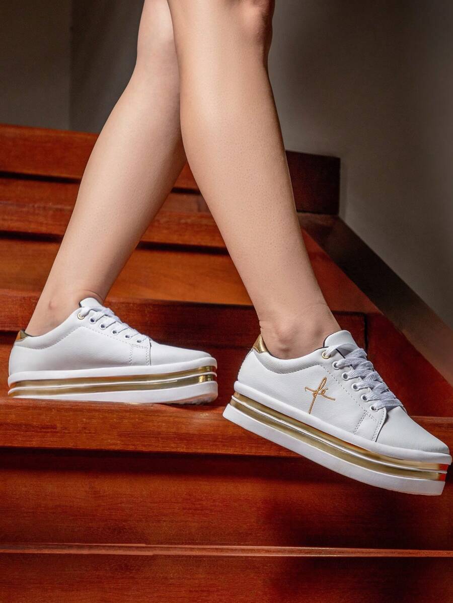 GuGi Women Wedge Sneakers - 金色 - 查看 1