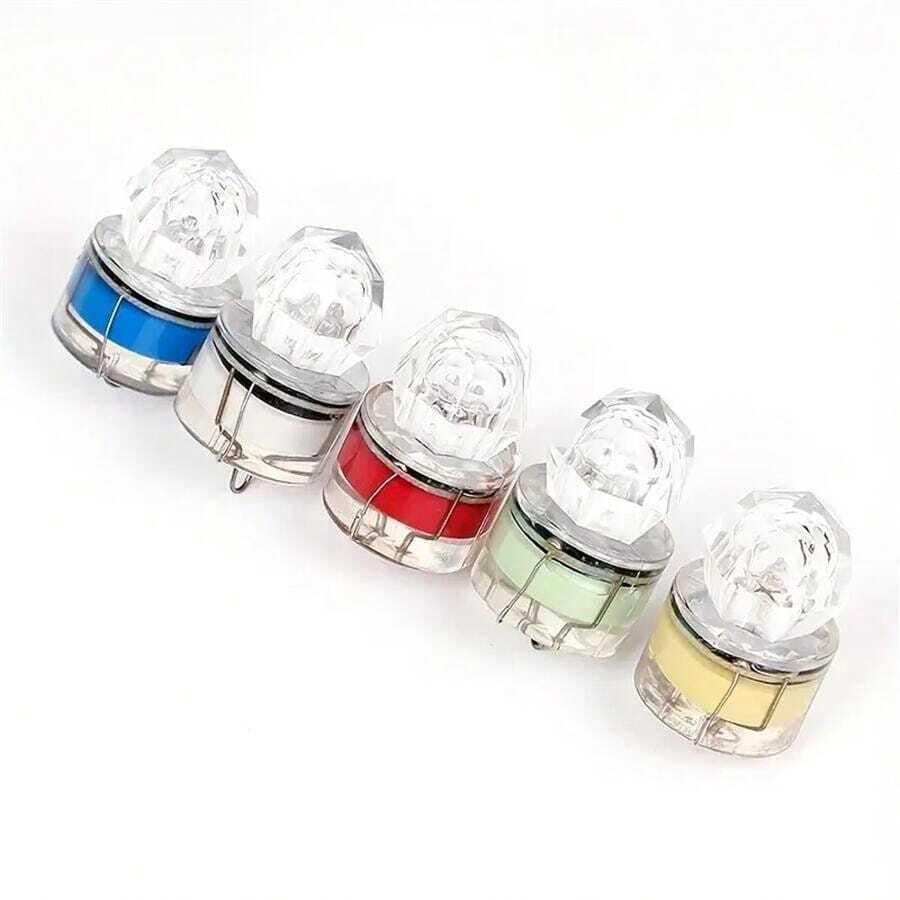 1pc Underwater Fishing Lamp With Led Lights And Disposable Built-In Battery, Suitable For Deep Sea Fishing - Green - View 1