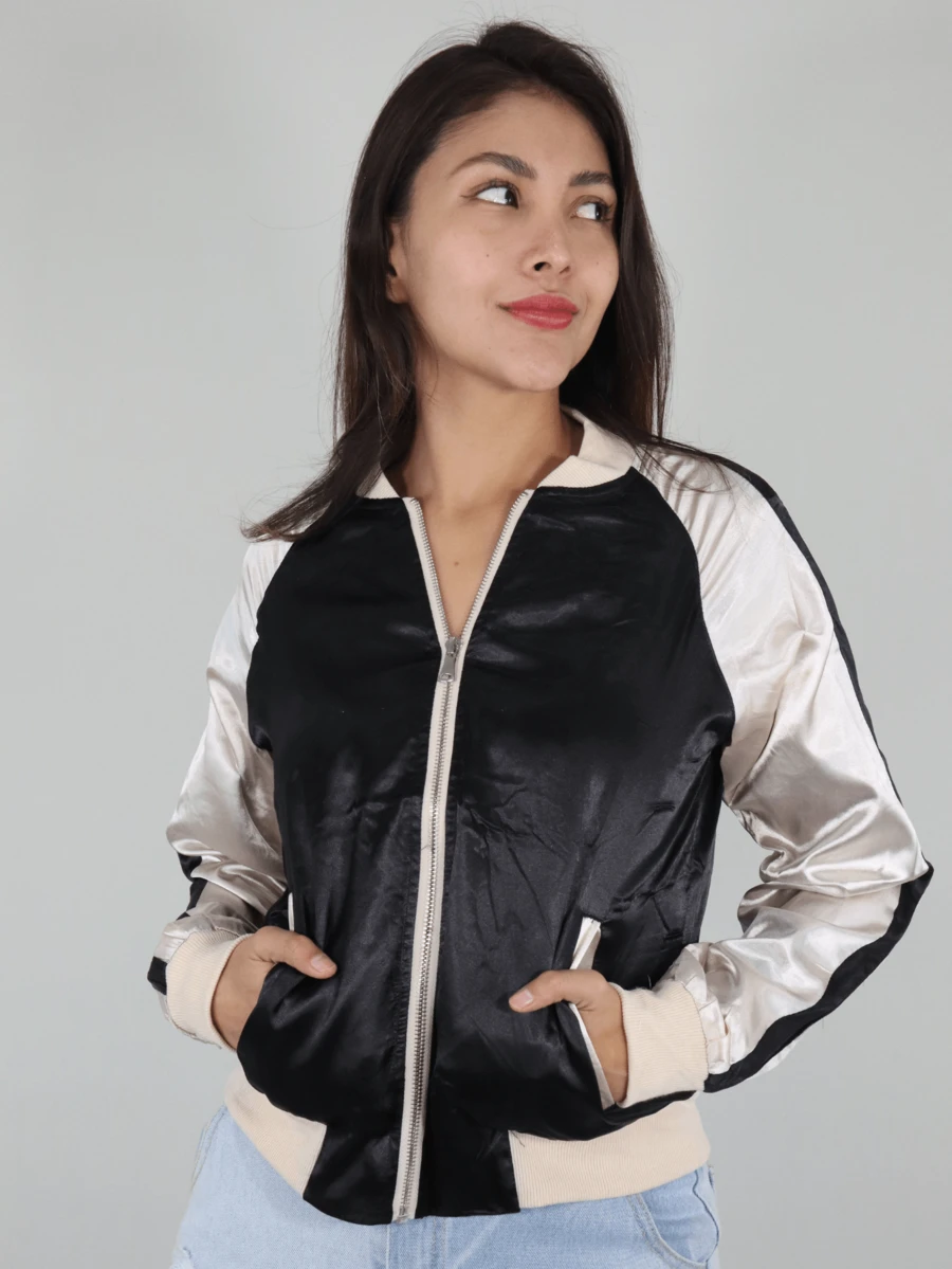 Chamarra bomber satín, bicolor, forro peluche. - Negro - Ver 1