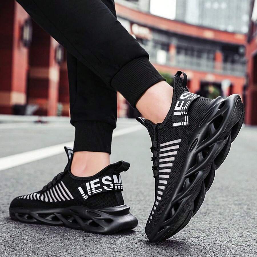 男士黑色跑鞋，超輕量化震動吸收透氣網布運動鞋，夏季運動休閒刀形鞋（適用於男女）