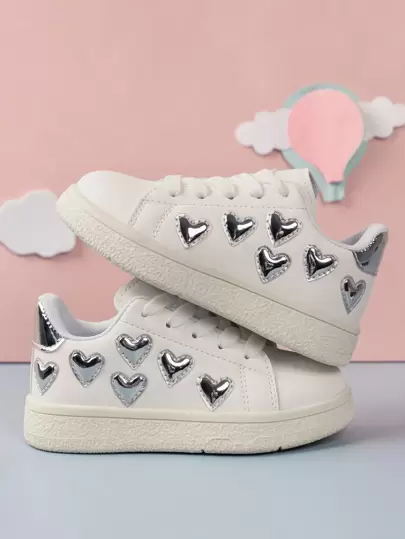 女童輕量防滑平底休閒運動鞋,有愛心設計,白色,適用於全年四季