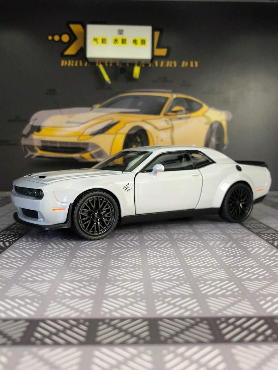 1入組鋅合金壓鑄模型玩具車,15.5厘米 X 6.8厘米 X 4.5厘米,222克,2門灰色跑車,可開門與發動機蓋,後輪拉回功能,適合男孩生日、節日、收藏玩具車之完美禮物 - 灰色 - 查看 1