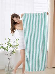 1条70*140cm的绿色长方形涤纶纤维浴巾或34*75cm的小毛巾，适合家庭、成人及游泳沐浴，速干、吸水、柔软不褪色，适用于浴室、酒店、健身房等 - 綠色 - 查看 5