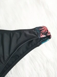 2025新款女士黑色热带花卉印花分体式泳衣，长袖，收腹显瘦，休闲沙滩度假夏季装扮 - 黑色 - 查看 7