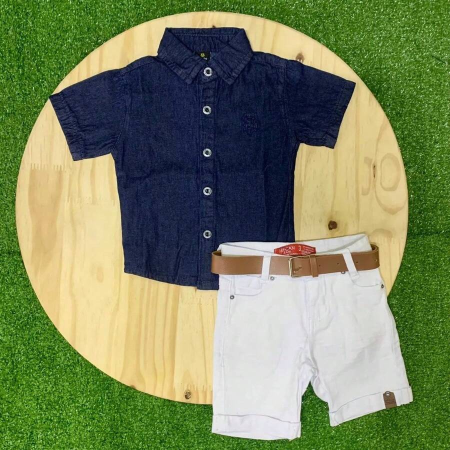 Bermuda Branca com Camisa Jeans Escura Infantil
