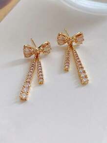 1只蝴蝶結形狀的鑽石水晶耳環,時尚優雅珠寶,設計靈感 & 鍍銀吊墜適合女性日常佩戴 - 彩色 - 查看 3