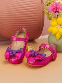 2023年新款嬰兒戶外行走鞋,防滑底,手工花朵裝飾,純色專利皮革,按摩鞋墊 - 玫紅色 - 查看 1