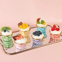 Miliocry 25入組帶蓋杯形蛋糕紙套,耐高溫防油紙托盤,金色和銀色鋁箔與蕾絲及摺疊邊緣杯形紙杯 - 紅色 - 查看 6