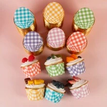 Miliocry 25入組帶蓋杯形蛋糕紙套,耐高溫防油紙托盤,金色和銀色鋁箔與蕾絲及摺疊邊緣杯形紙杯 - 紅色 - 查看 7