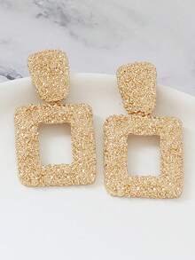 1pair Retro European And American Style Exaggerated Alloy Textured Geometric Rectangle Stud Earrings For Women, Suitable For Daily Use. - Rose Gold - View 5