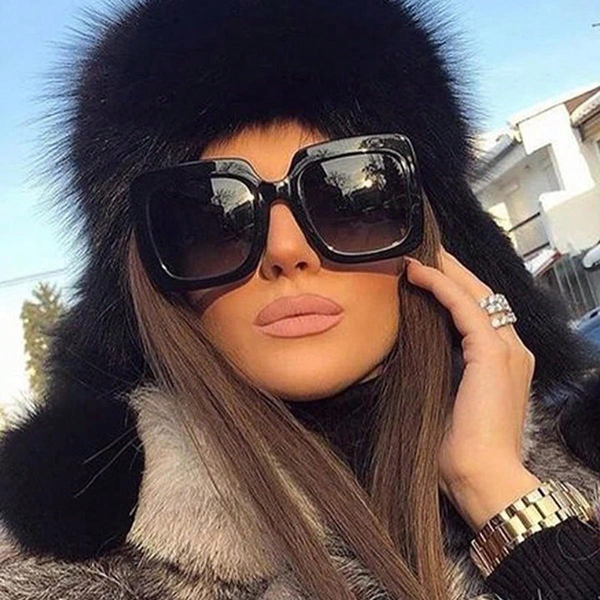 1pc 2024 Model Fashion Oversized Frame Fashion Glasses For Street Style