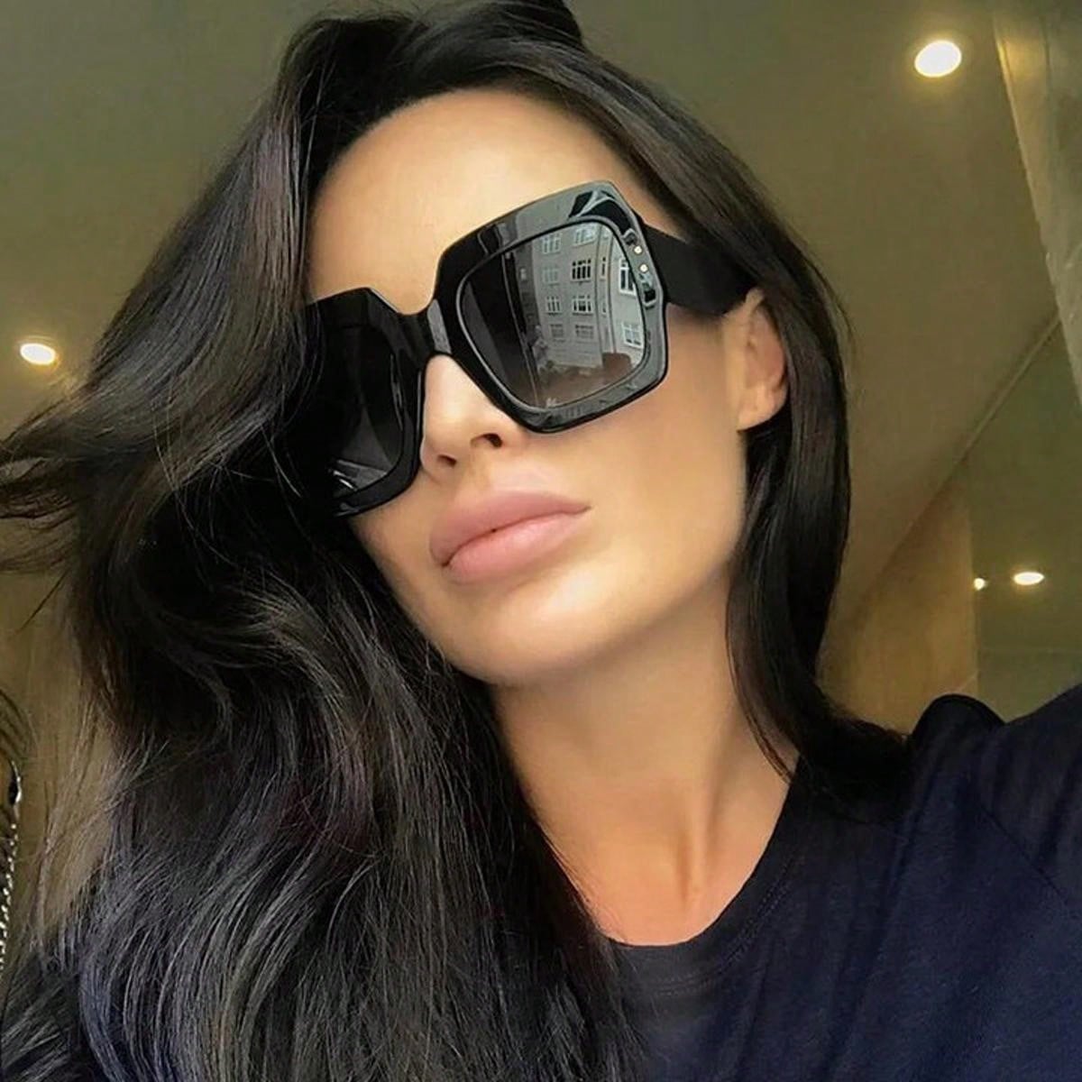1pc 2024 Model Fashion Oversized Frame Fashion Glasses For Street Style