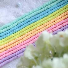Juego de 12 hebras con 4200 piezas de cuentas redondas planas de arcilla polimérica de colores de caramelo de 6 mm - hojas de arcilla polimérica, cuentas espaciadas para hacer joyas, manualidades DIY de pulseras, collares y aretes para mujeres