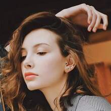 12 对不锈钢耳环套装：心形 / 月亮 / 羽毛 / 球形 / 圆盘形 / 空心心形 / 方形 / 圆形 / 棒形 / 方晶锆石耳钉 情人节、妈妈、母亲、母亲节、礼物 - 銀色 - 查看 10