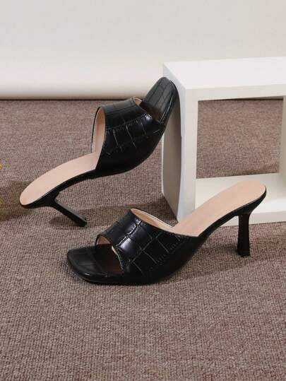 نعال صنادل نسائية بكعب عالي وأصابع مفتوحة بحزام، أنيقة على الطراز الفرنسي للبس الصيفي