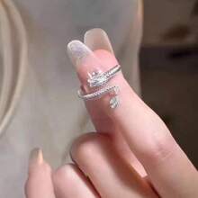 女性專屬龍搖尾戒指,情侶設計非凡,時尚高端的龍年2024設計戒指 - 銀色 - 查看 3