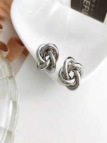 1pair Fashionable & Delicate Twisted Design Stud Earrings, Perfect For Women - Silver - View 2
