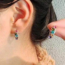 1對銀色彩虹橋設計精緻多色小耳環,獨特的顏色搭配 - 銀色 - 查看 3