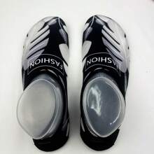 成人水襪沙灘鞋男款防滑軟底速乾鞋,適用於沙灘、水上樂園、獨木舟、漂流等活動 - 灰色 - 查看 3