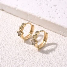 2入組鑲嵌鋯石的星形耳釘,女性日常飾品 - 金色 - 查看 5