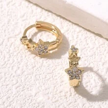 2入組鑲嵌鋯石的星形耳釘,女性日常飾品 - 金色 - 查看 2