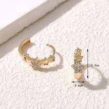 2入組鑲嵌鋯石的星形耳釘,女性日常飾品 - 金色 - 查看 3