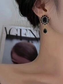 復古宮廷風格高端黑珍珠耳環配925銀法式耳線女式簡約耳環 - 黑色 - 查看 2