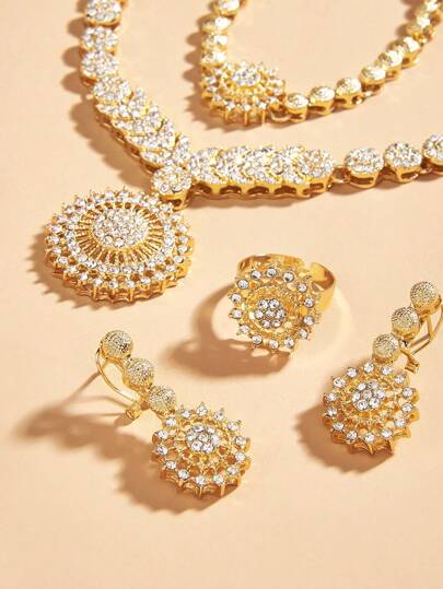 5pcs Luxury Bridal Jewelry Sets Beautiful Hollow Out Full Rhinestone Girlfriend Gift Necklace Bracelet Ring Earrings