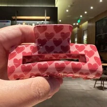 1 Pc Woman Pink Love Printing Cute Valentine'S Day Gift Hair Claws Clips Pink Accessories Valentine's Day Hair Jaw Clip Hair Clamps Hair Clutch Hair Catcher Clip, School Stuff, College Fall Winter Hair Clip Claw Clip Hair Accessories For Women For Vacation Outfits Woman