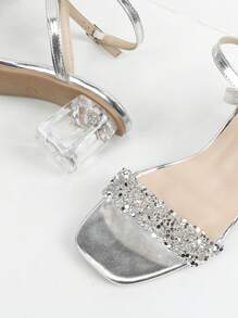Modische Damen Sandaletten mit dicken Absätzen, Glitzersteinen und offenen Zehen, Silber, perfekt für Partys und vielseitige Outfits an Valentinstag