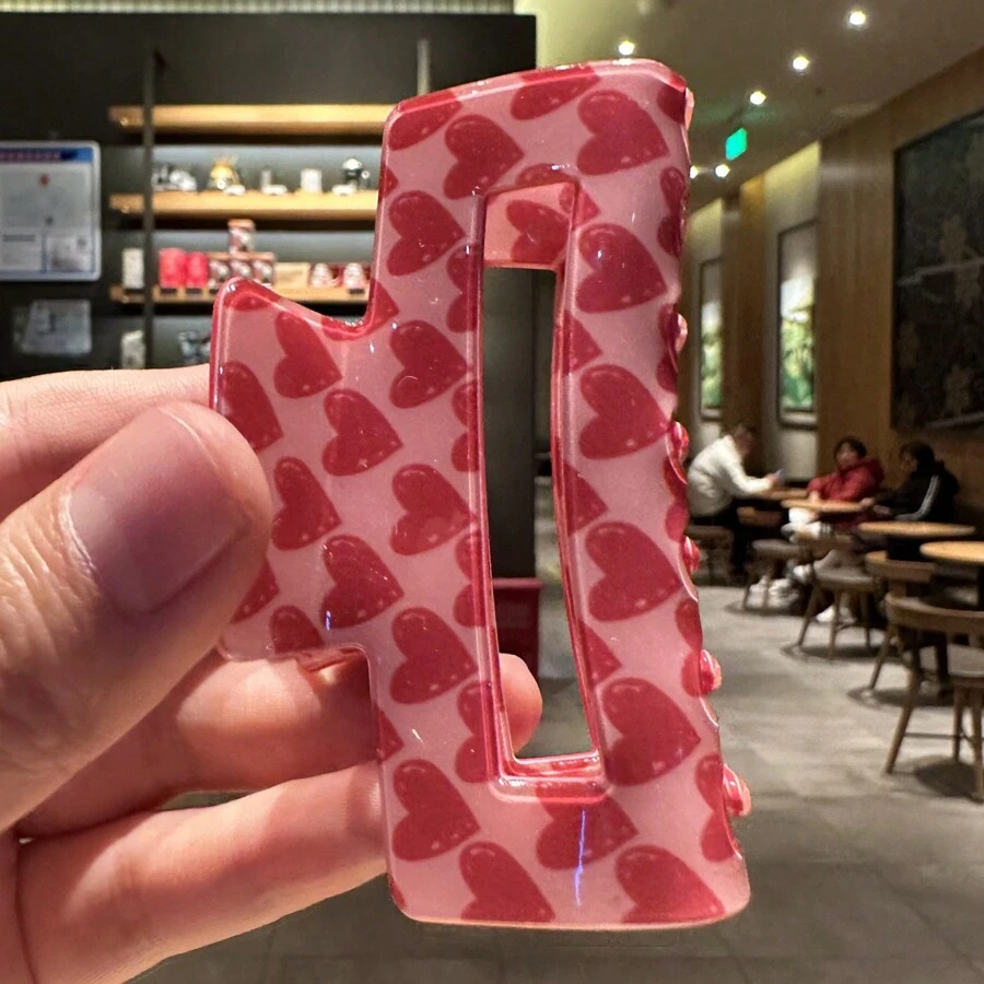 1 Pc Woman Pink Love Printing Cute Valentine'S Day Gift Hair Claws Clips Pink Accessories Valentine's Day Hair Jaw Clip Hair Clamps Hair Clutch Hair Catcher Clip, School Stuff, College Fall Winter Hair Clip Claw Clip Hair Accessories For Women For Vacation Outfits Woman