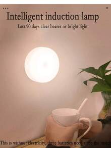 運動感應燈,無線電池供電 Led 夜燈,隨處黏貼壁櫥燈樓梯燈,走廊、浴室、臥室、廚房的感應燈,超亮 Led 燈泡 - ,6 個超亮 Smd Led 燈；足夠明亮,確保您不會在黑暗中絆倒 運動和光感應器 - 在 10 英尺內自動打開,並在 15 秒未檢測到運動時關閉,有助於延長電池壽命。 - 白色 - 查看 7