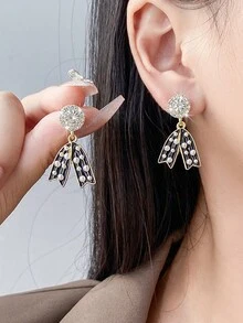 高档优雅全钻装饰个性时尚流苏耳环，蝴蝶造型，新款，女士款 - 黑與白 - 查看 4