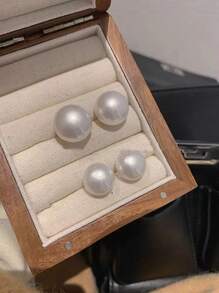 1 set Boucles d'oreilles cloutées en faux perle, grandes, plates, à imitation haute brillance, hypoallergéniques, cadeau pour femmes